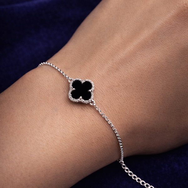 92.5 silver van cleef style zircon studded  bracelet (black)