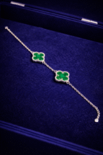 92.5 silver van cleef style bracelet (green)