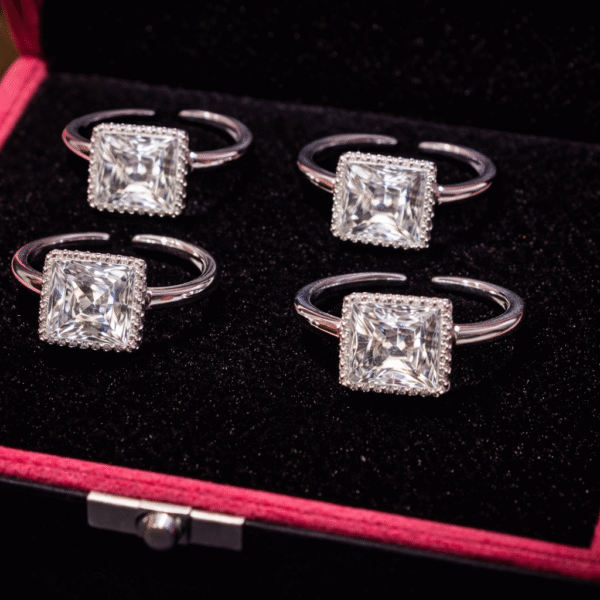 92.5 silver square shape zircon studded toe rings - pack of 4